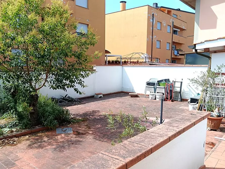 Immagine 8 di Appartamento in vendita  a Certaldo