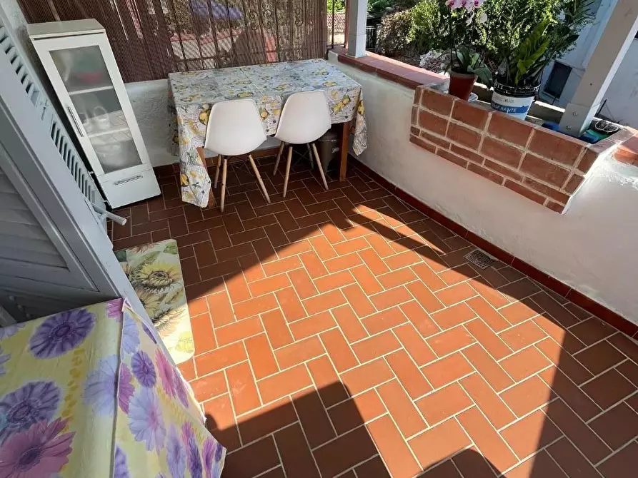 Immagine 7 di Casa semindipendente in vendita  a Massa