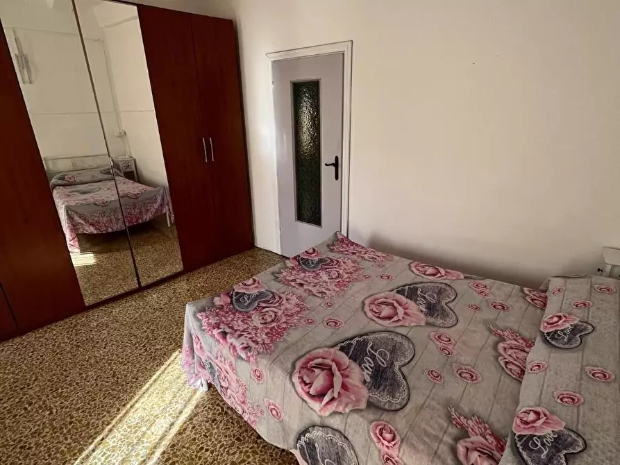 Immagine 10 di Casa semindipendente in vendita  a Massa