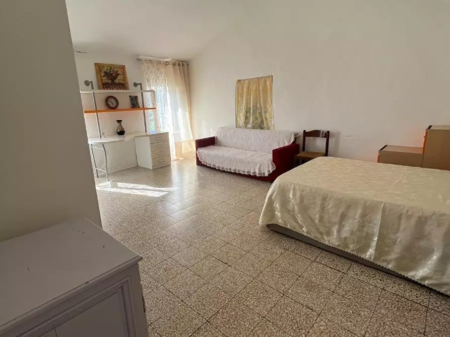 Immagine 23 di Casa semindipendente in vendita  a Massa