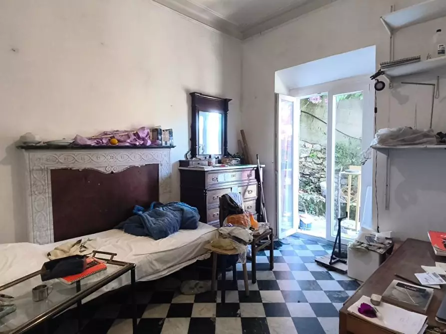 Immagine 9 di Casa indipendente in vendita  a Carrara