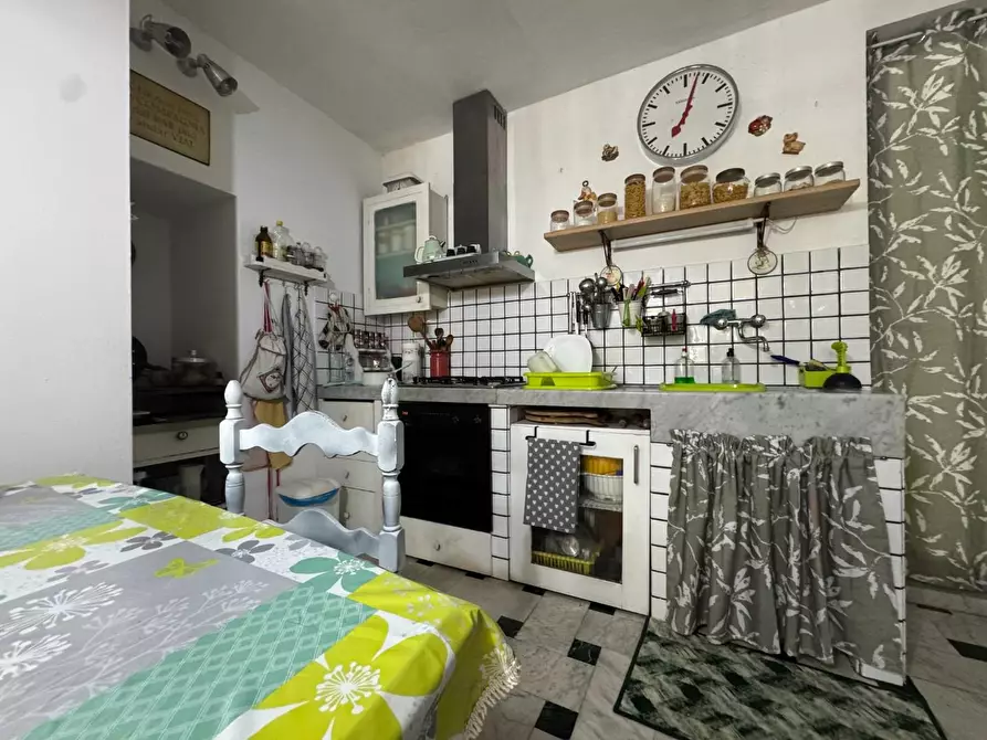 Immagine 32 di Casa indipendente in vendita  a Carrara