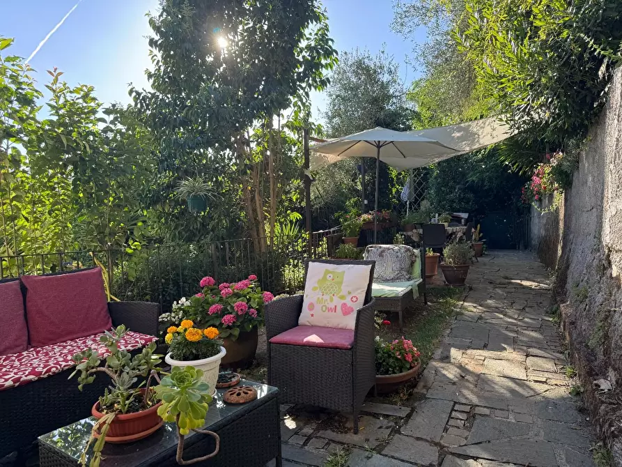 Immagine 25 di Casa indipendente in vendita  a Carrara