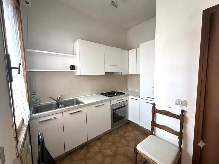 Immagine 17 di Appartamento in vendita  a Empoli