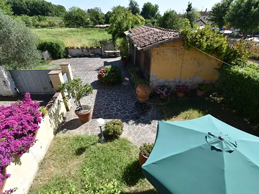 Immagine 28 di Terratetto in vendita  a San Giuliano Terme