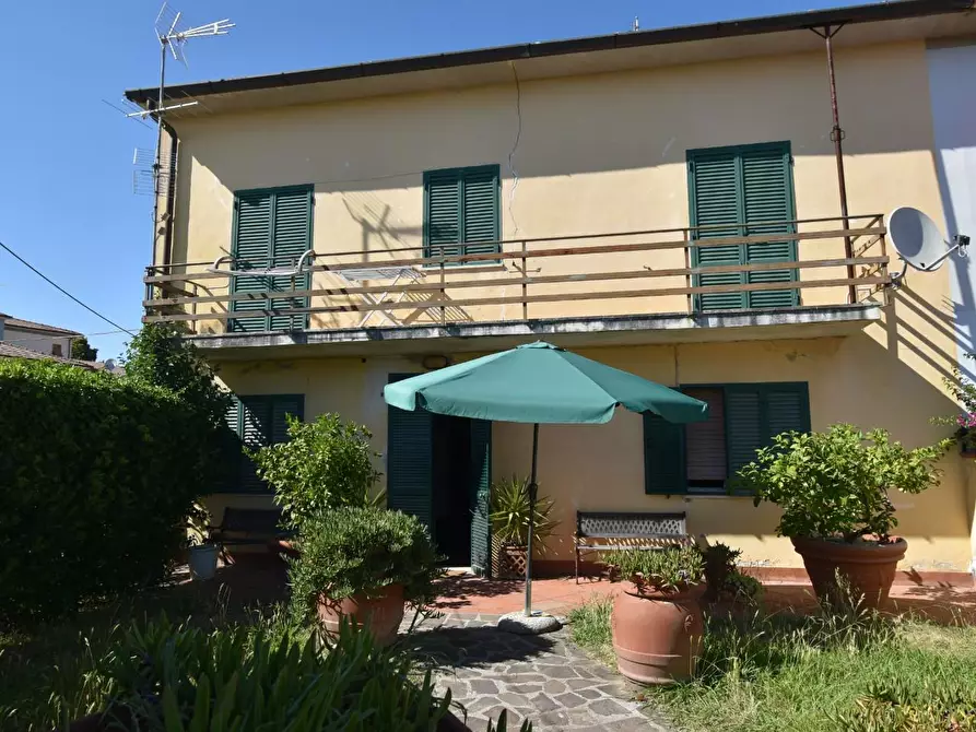Immagine 38 di Terratetto in vendita  a San Giuliano Terme