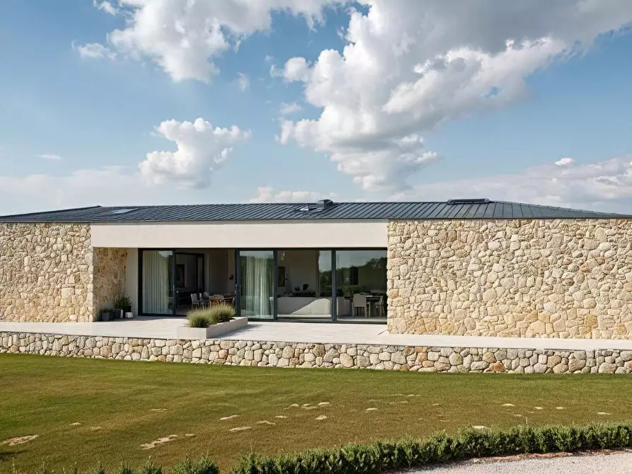 Immagine 2 di Villa in vendita  a Colle Di Val D'elsa