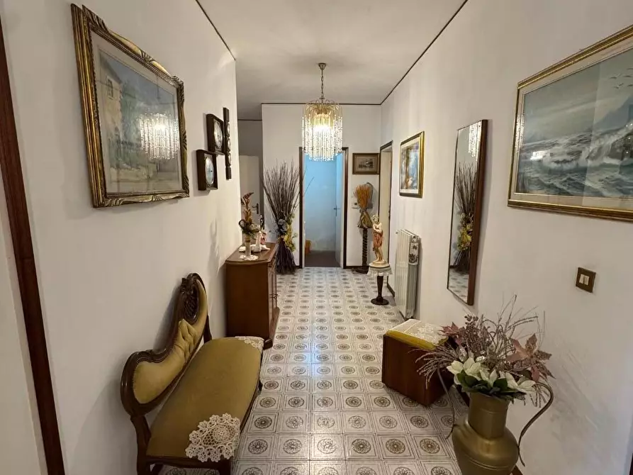 Immagine 8 di Appartamento in vendita  a Collesalvetti