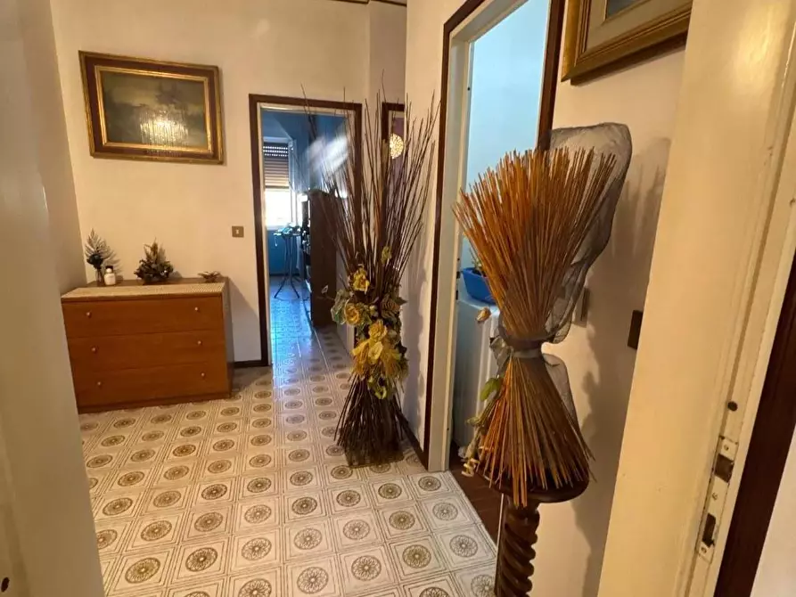 Immagine 10 di Appartamento in vendita  a Collesalvetti
