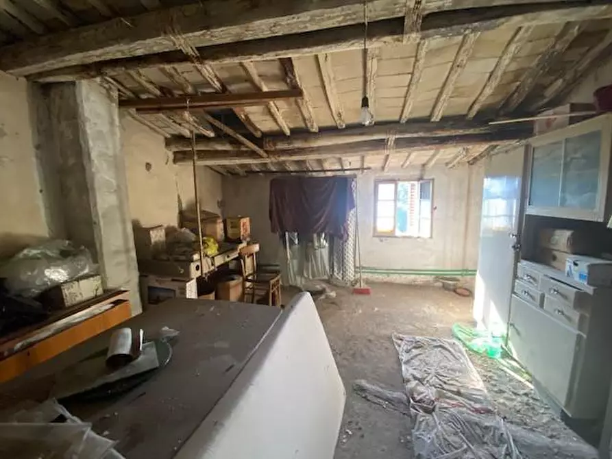 Immagine 10 di Terratetto in vendita  a Lucca