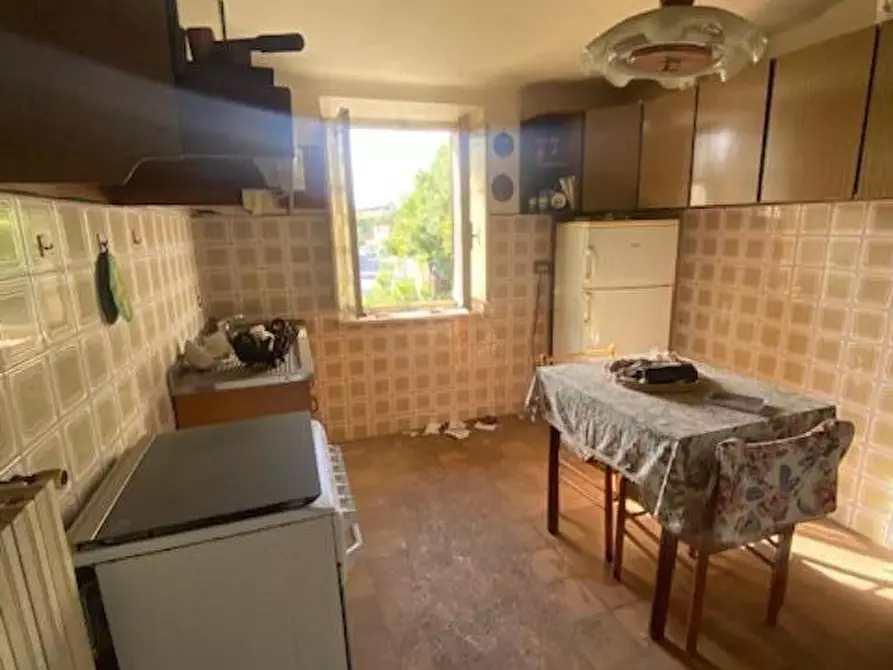 Immagine 4 di Terratetto in vendita  a Lucca