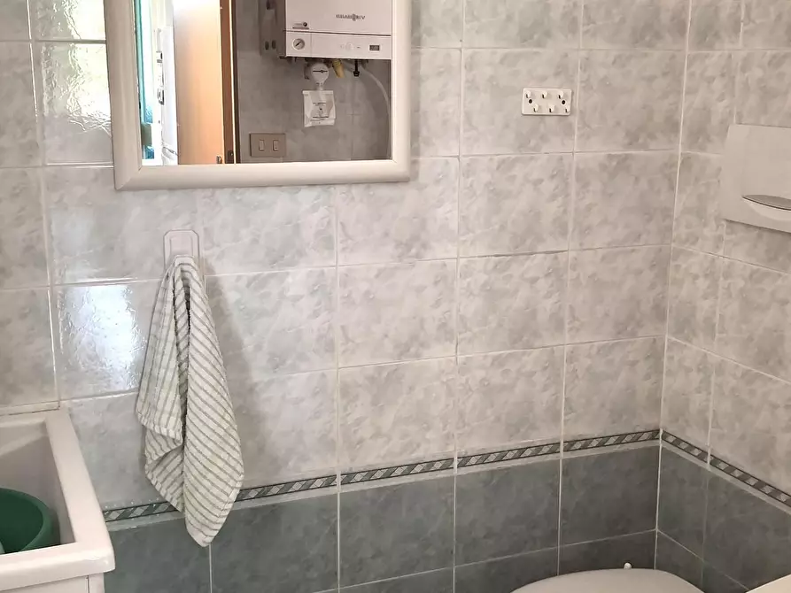 Immagine 9 di Villetta a schiera in vendita  a San Giuliano Terme