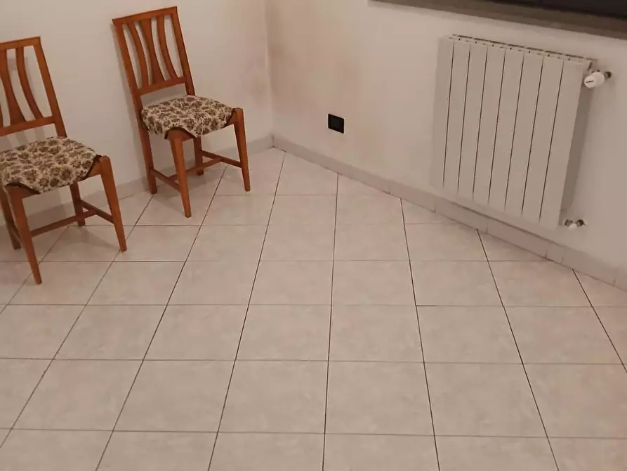 Immagine 5 di Appartamento in vendita  a Cecina