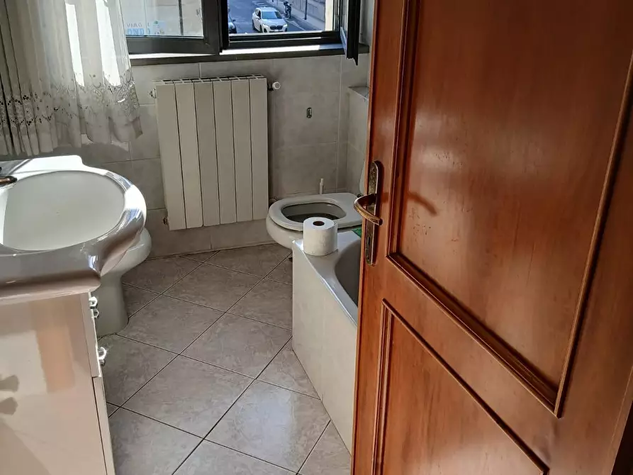 Immagine 4 di Appartamento in vendita  a Cecina