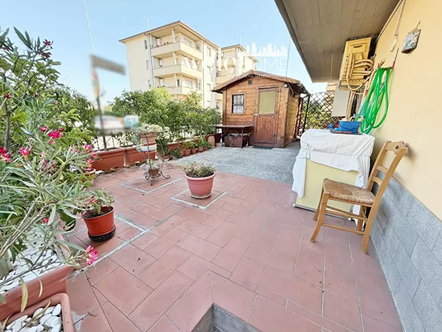 Immagine 32 di Appartamento in vendita  a Poggio A Caiano