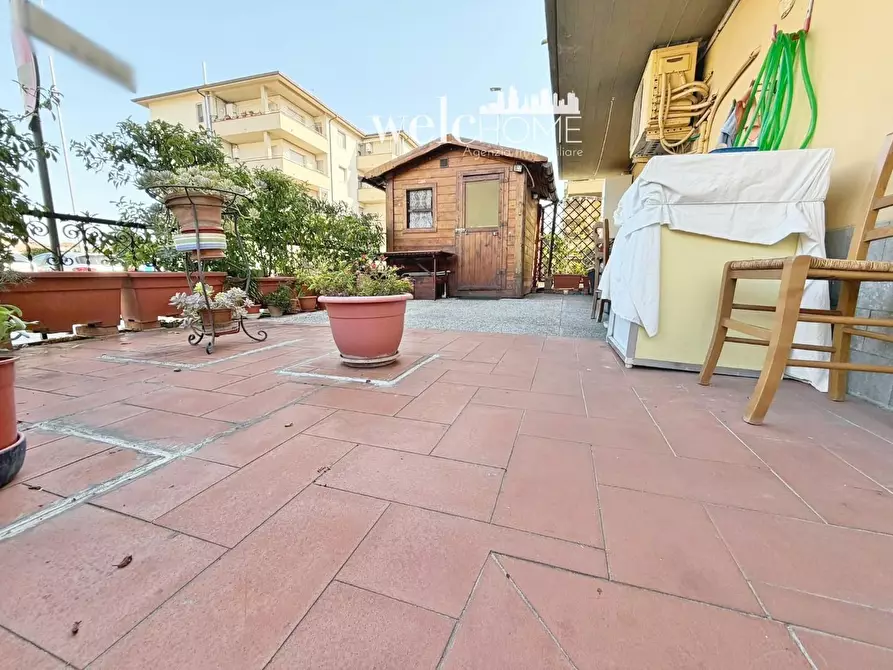 Immagine 33 di Appartamento in vendita  a Poggio A Caiano