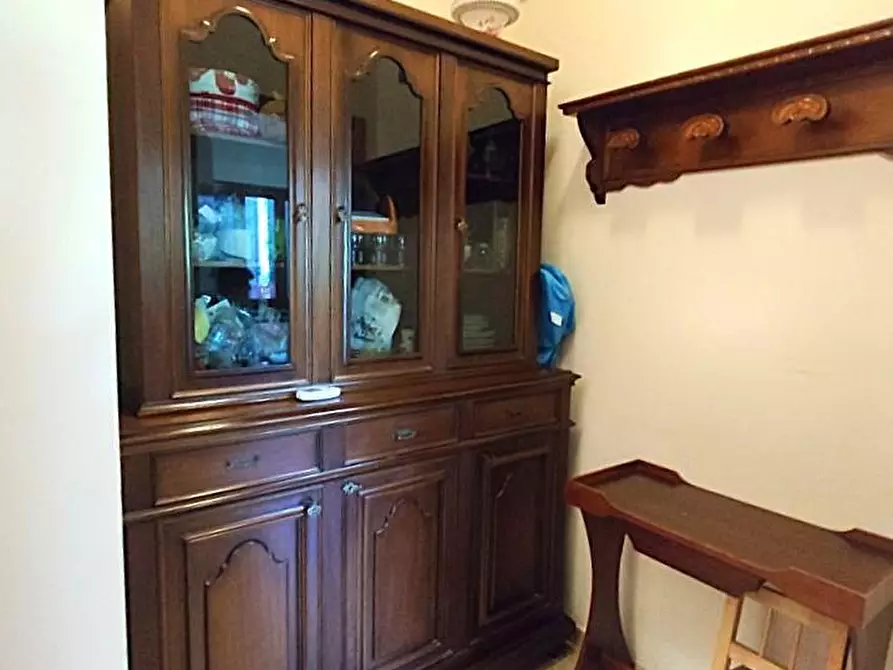 Immagine 15 di Casa indipendente in vendita  a Massa