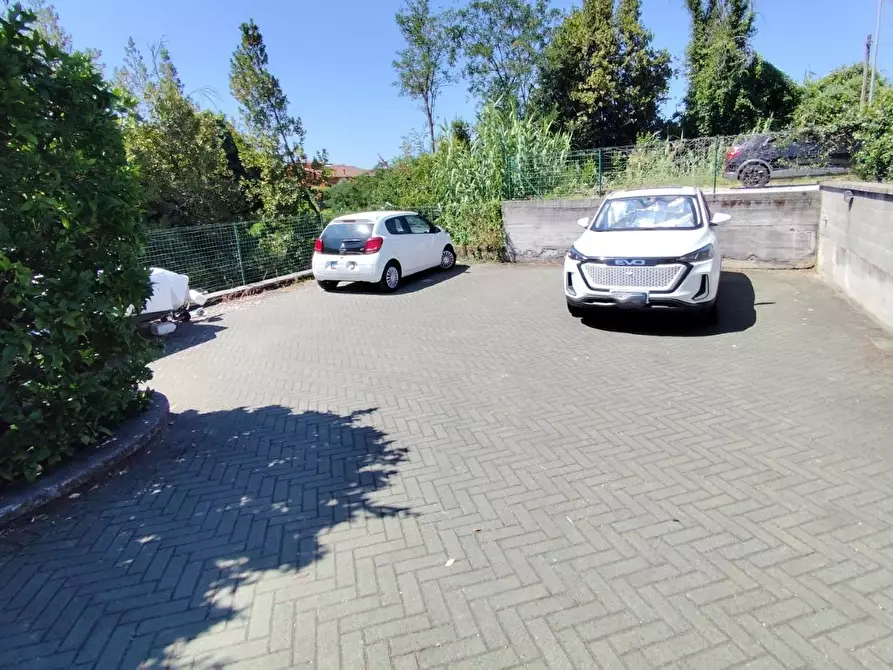 Immagine 29 di Casa indipendente in vendita  a Massa