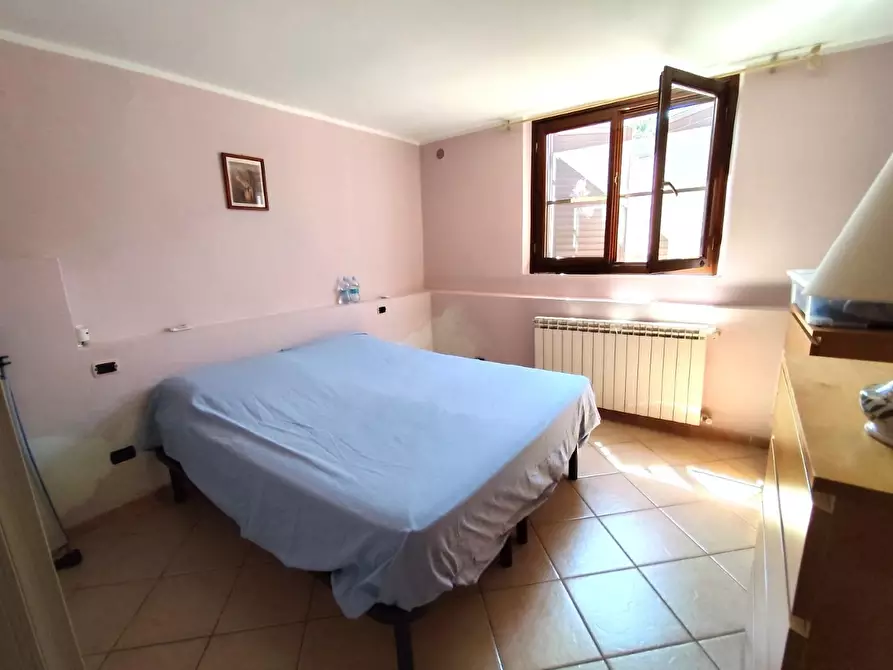 Immagine 25 di Casa indipendente in vendita  a Massa