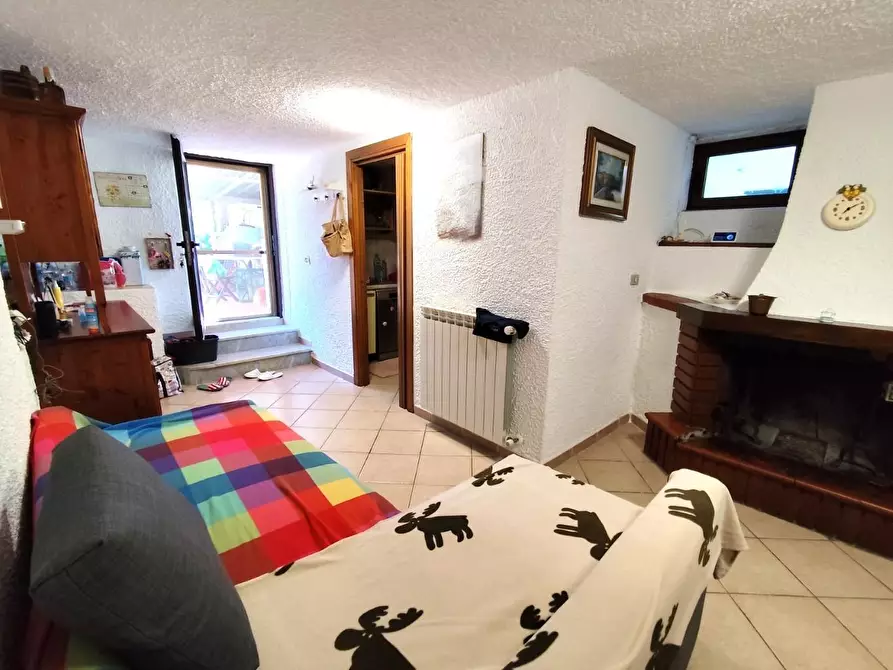 Immagine 22 di Casa indipendente in vendita  a Massa