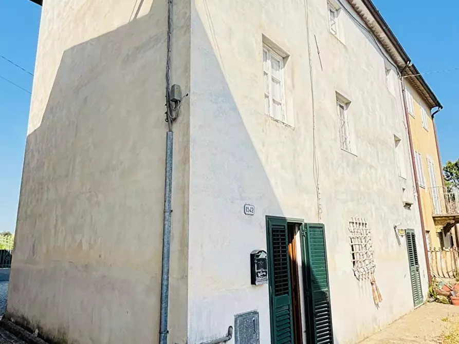 Immagine 34 di Terratetto in vendita  a Lucca