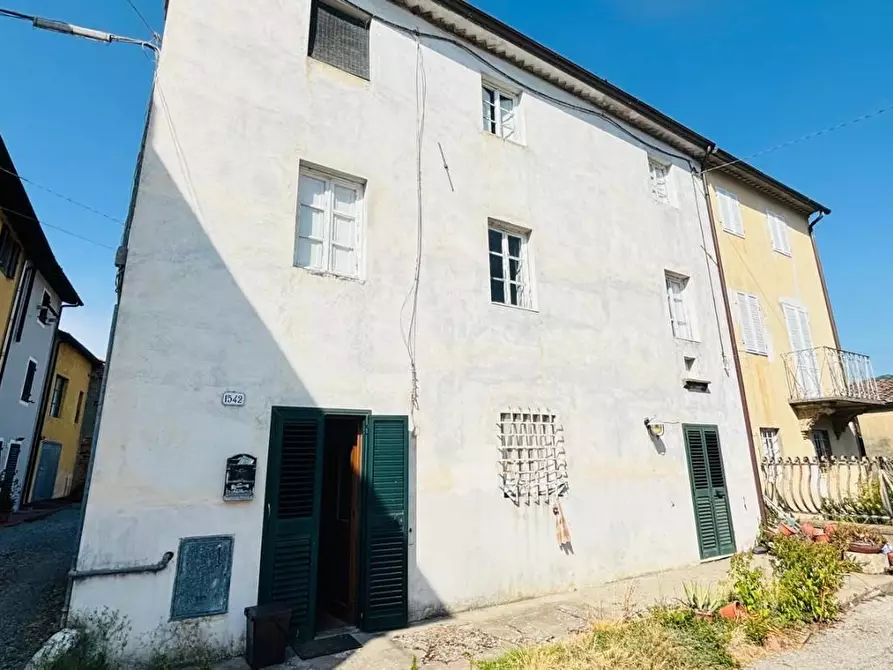Immagine 32 di Terratetto in vendita  a Lucca