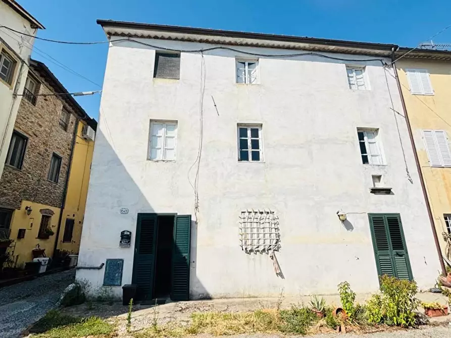 Immagine 33 di Terratetto in vendita  a Lucca