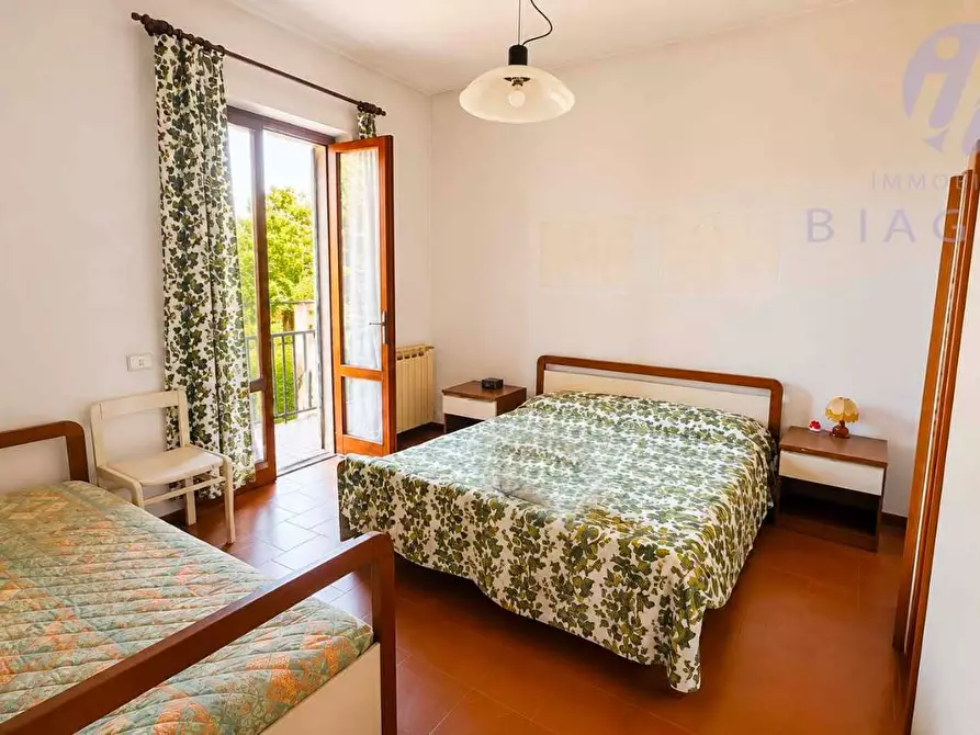 Immagine 14 di Casa bifamiliare in vendita  a Pietrasanta