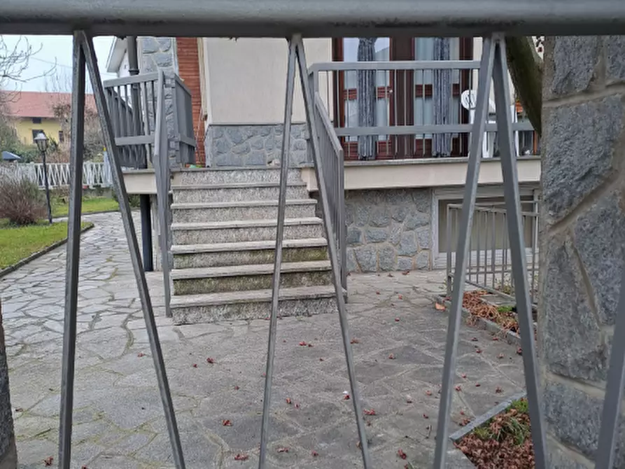 Immagine 4 di Casa bifamiliare in vendita  a San Francesco Al Campo
