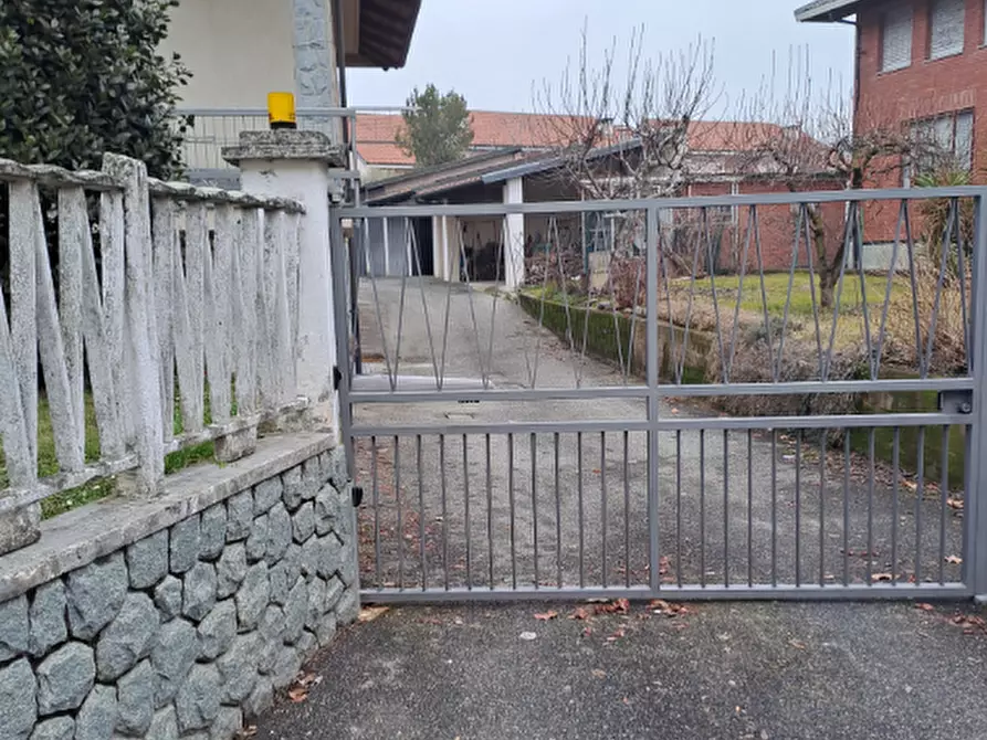 Immagine 6 di Casa bifamiliare in vendita  a San Francesco Al Campo