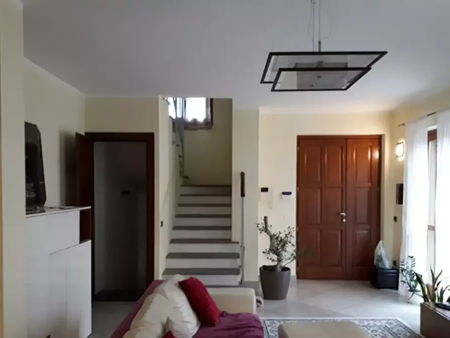 Immagine 17 di Villa in vendita  a Chivasso