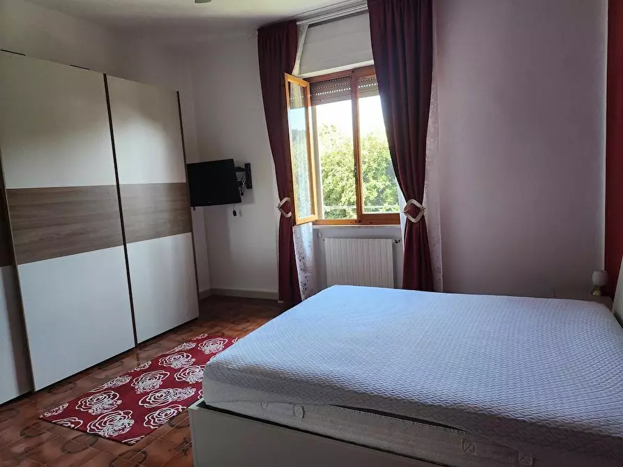 Immagine 17 di Appartamento in affitto  a Santa Maria A Monte