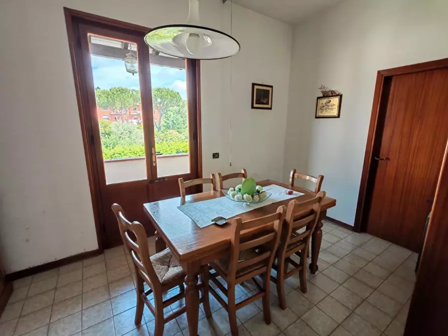 Immagine 4 di Appartamento in vendita  a Santa Maria A Monte