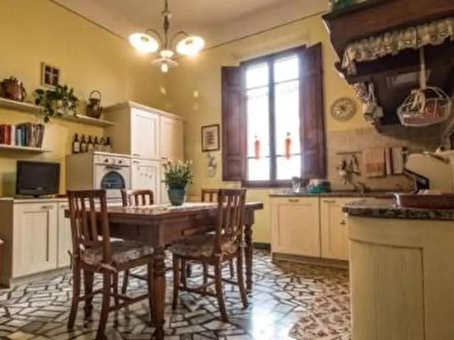 Immagine 13 di Villa in vendita  a Terricciola