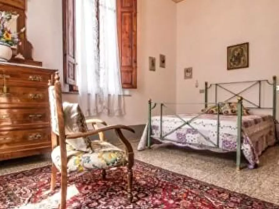 Immagine 15 di Villa in vendita  a Terricciola