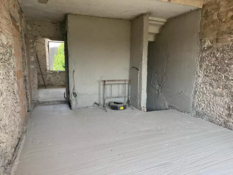 Immagine 10 di Terratetto in vendita  a Capannori