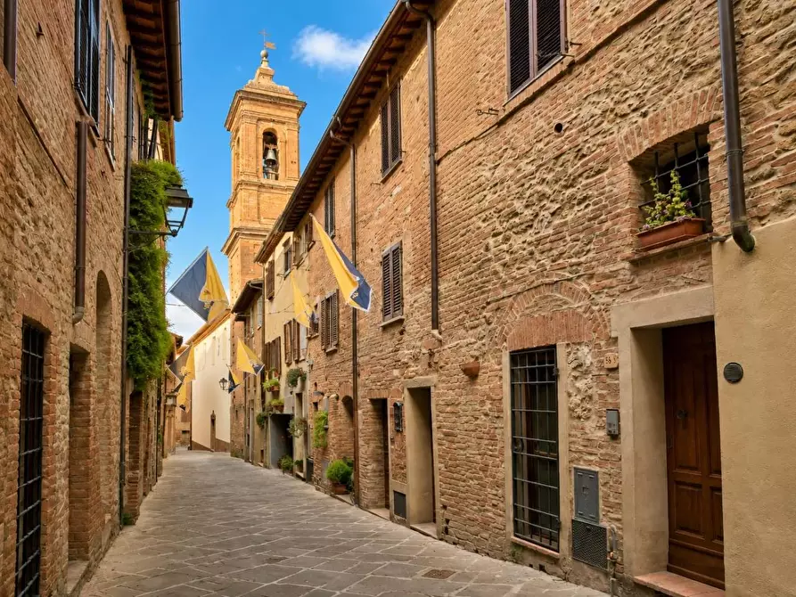 Immagine 10 di Appartamento in vendita  a Torrita Di Siena