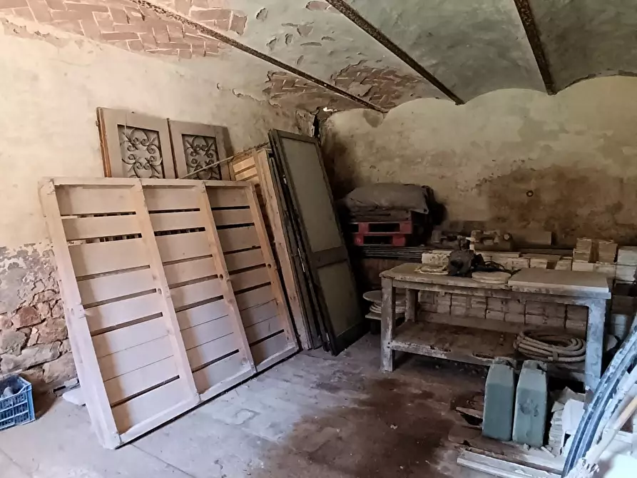 Immagine 21 di Rustico / casale in vendita  a Sovicille
