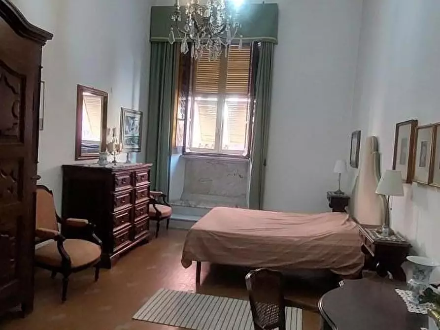 Immagine 15 di Appartamento in vendita  a Carrara
