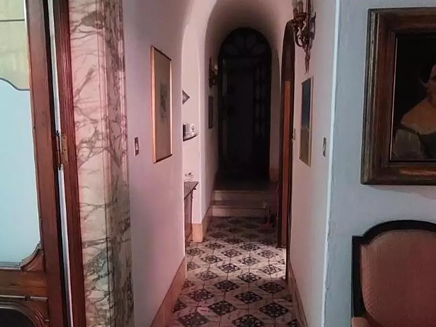 Immagine 7 di Appartamento in vendita  a Carrara