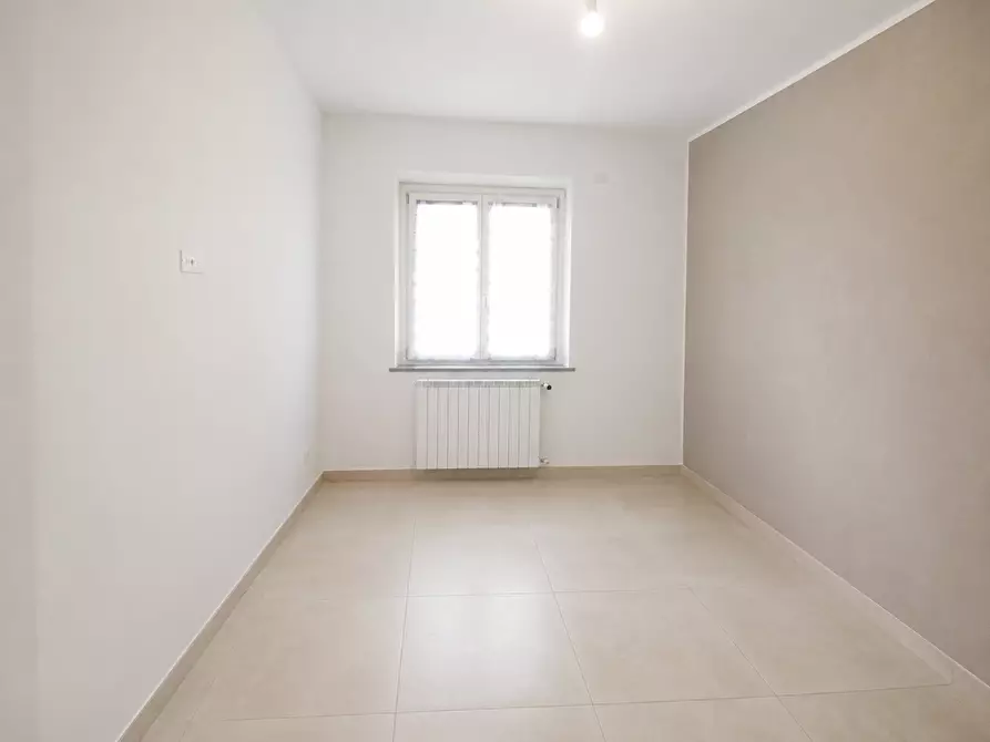 Immagine 13 di Appartamento in vendita  a Colle Di Val D'elsa