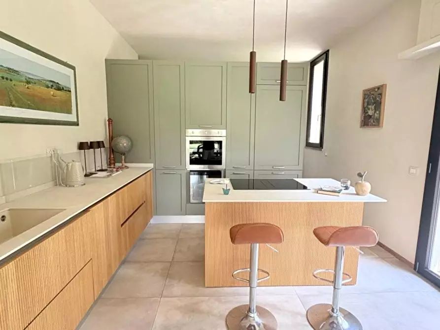 Immagine 17 di Villa in vendita  a Capannori