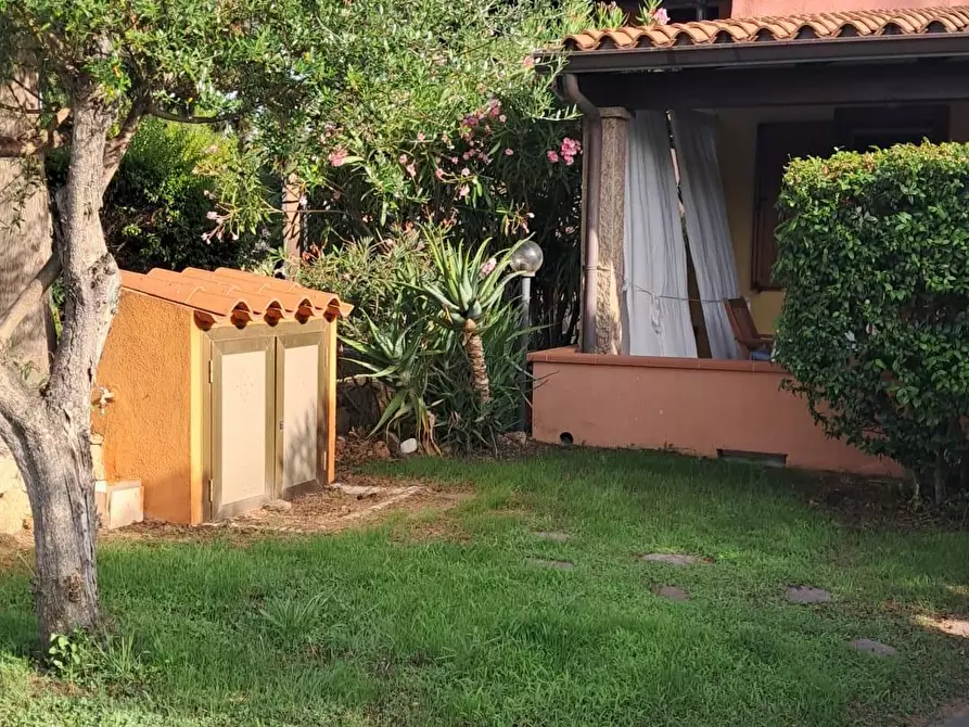 Immagine 6 di Appartamento in vendita  a Olbia