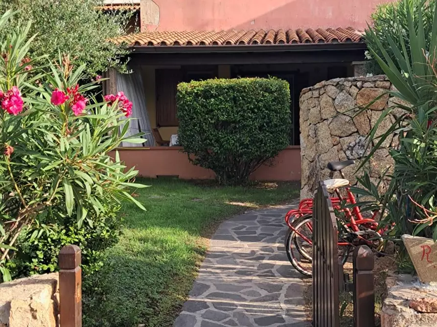 Immagine 8 di Appartamento in vendita  a Olbia