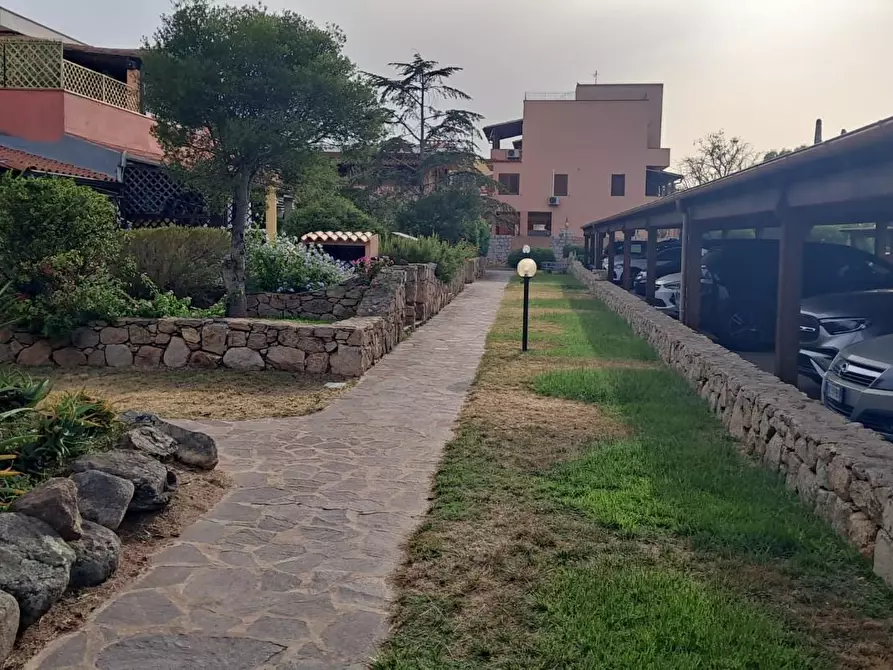 Immagine 31 di Appartamento in vendita  a Olbia
