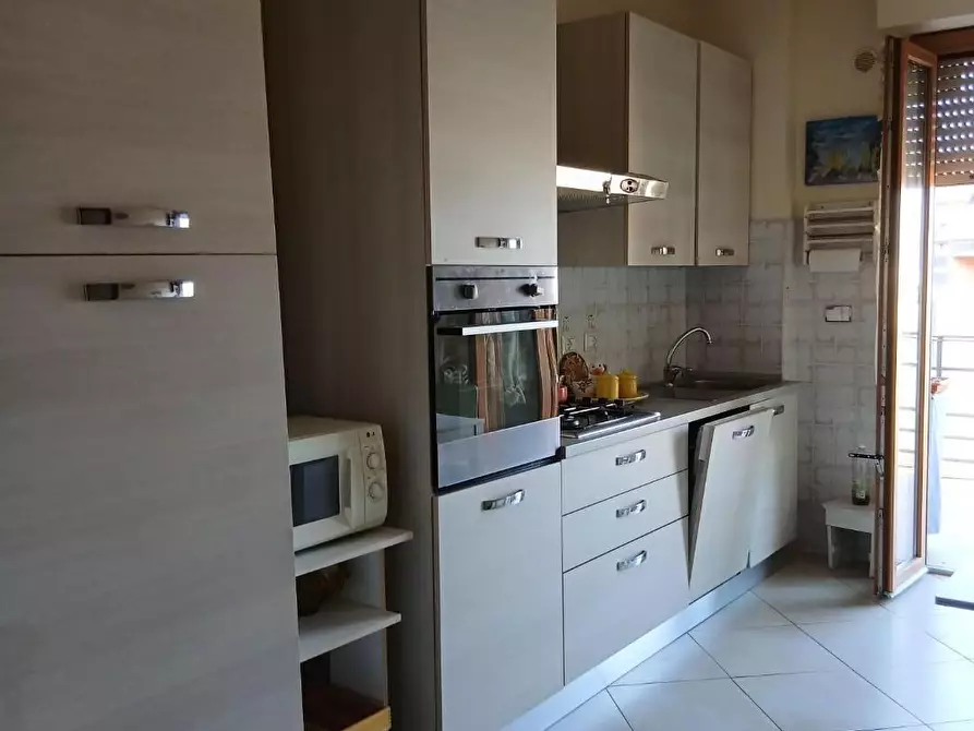 Immagine 21 di Appartamento in vendita  a Massa