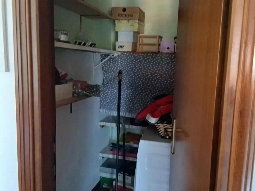 Immagine 22 di Appartamento in vendita  a Massa