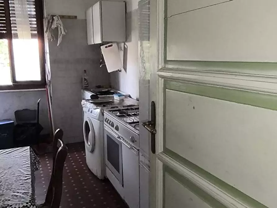 Immagine 30 di Casa semindipendente in vendita  a Carrara