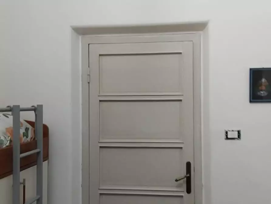 Immagine 21 di Casa semindipendente in vendita  a Carrara