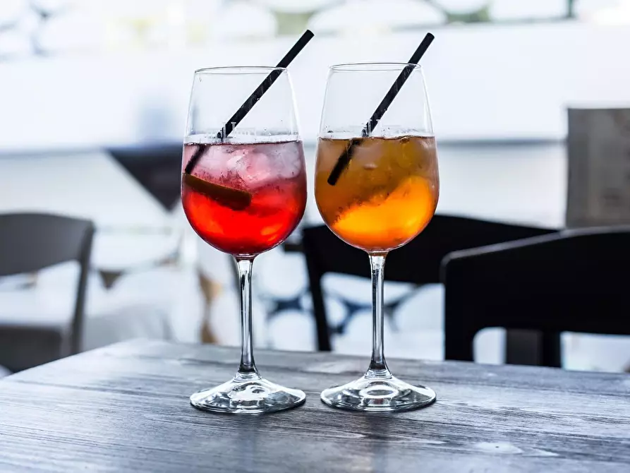 Immagine 6 di Bar / Ristorante in vendita  a Lucca
